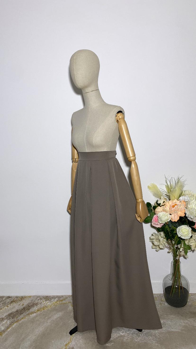 LONG TAUPE TRAPEZE SKIRT