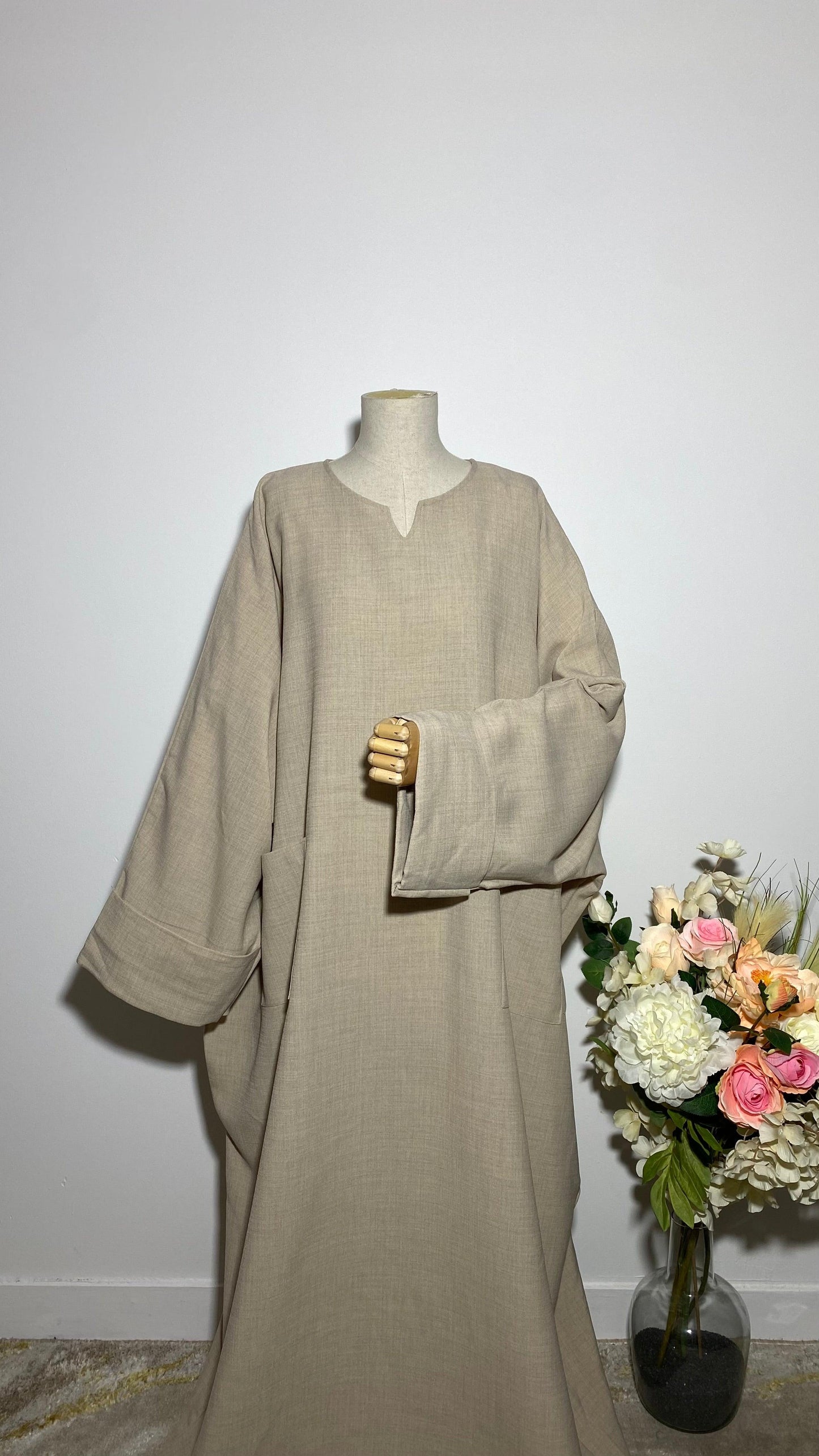 ABAYA YUMNA BEIGE - BAYT AL MUMIN