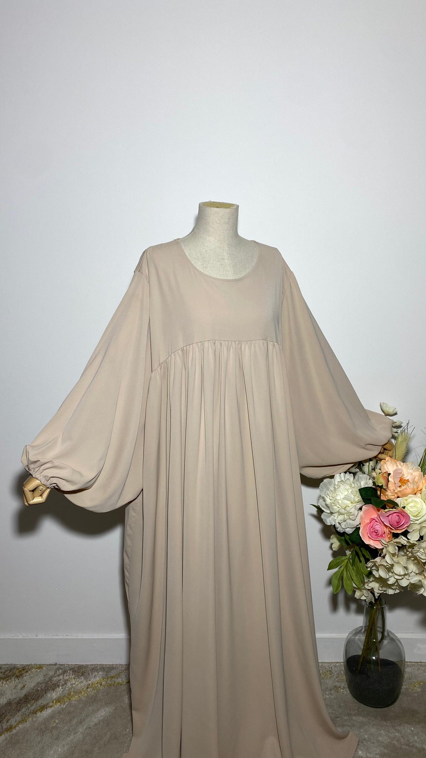 ABAYA JINA BEIGE CLAIR - BAYT AL MUMIN