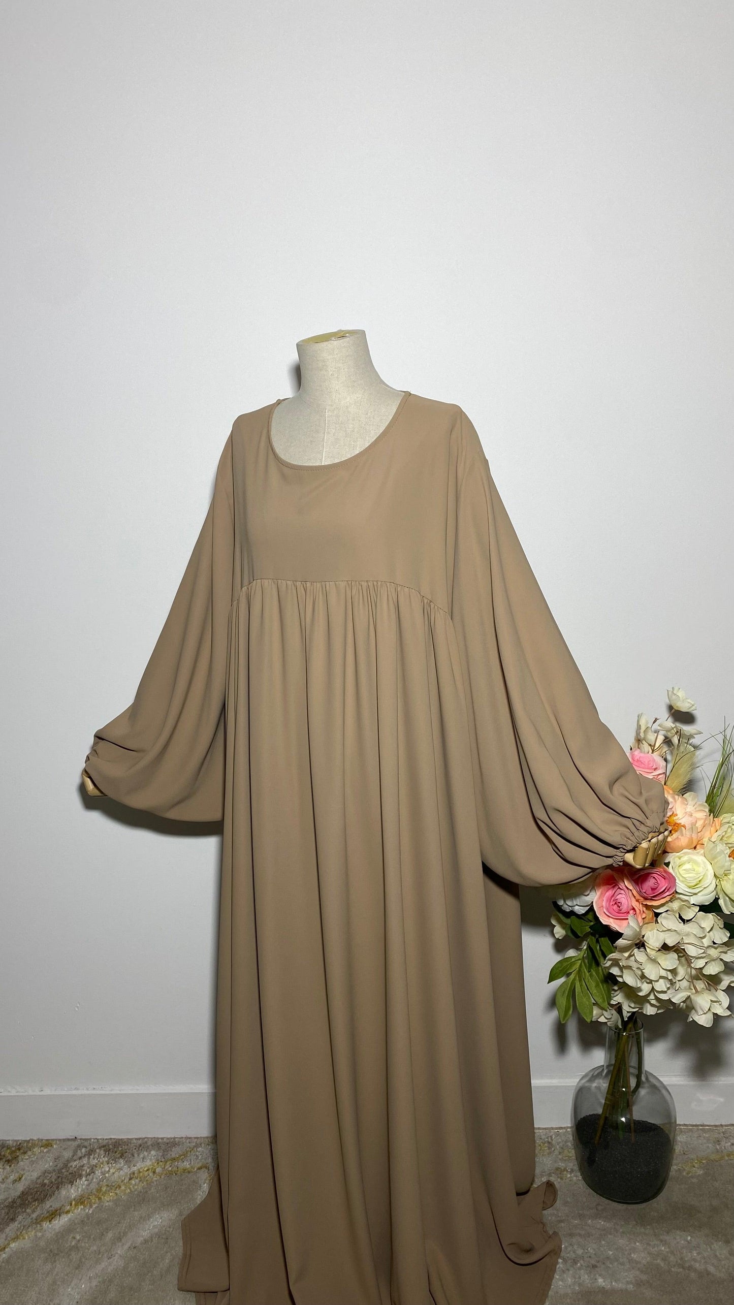 ABAYA JINA BEIGE FONCÉ - BAYT AL MUMIN