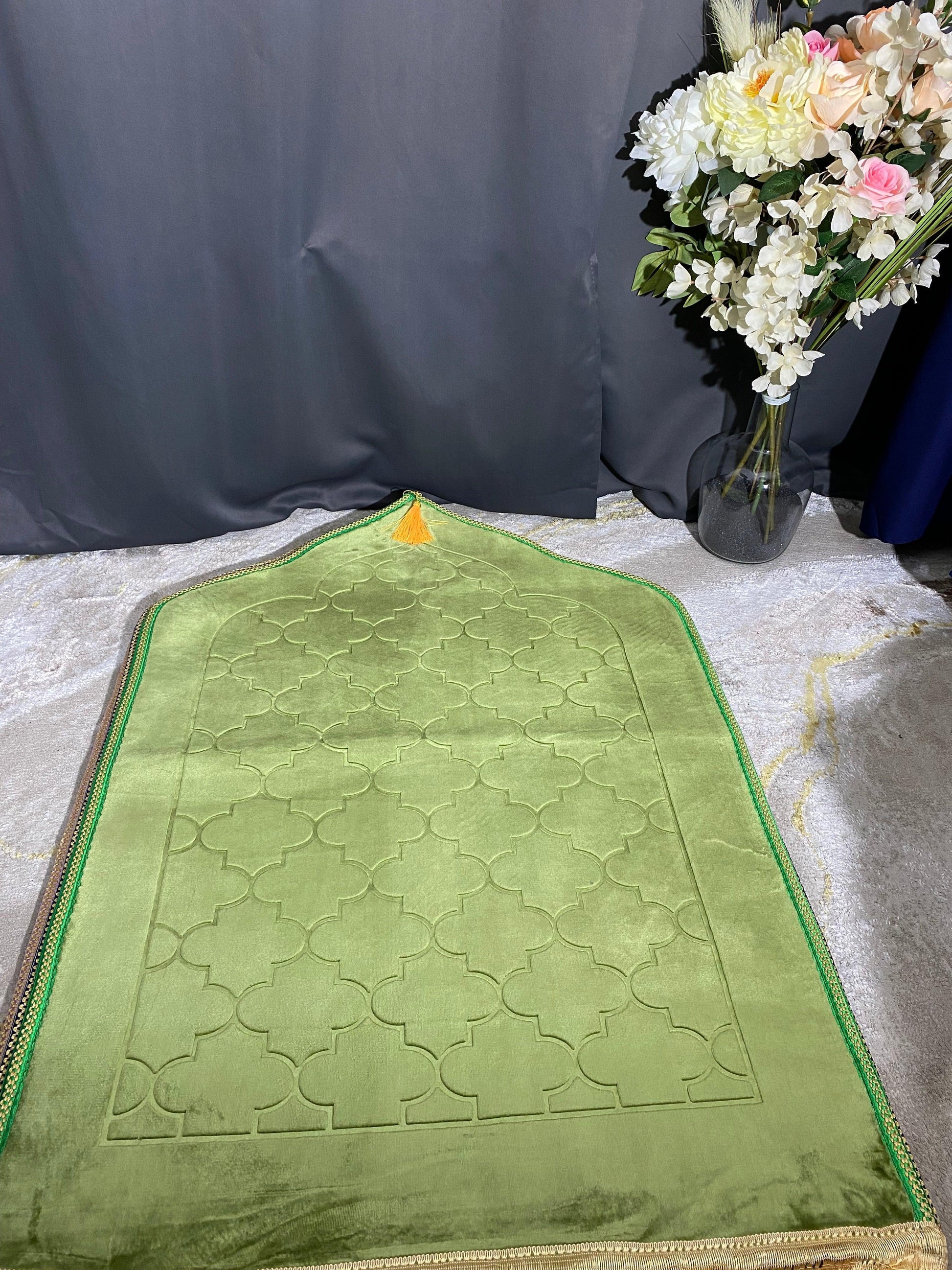 TAPIS DE PRIÈRE VERT - BAYT AL MUMIN